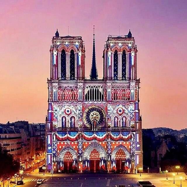 For Notre-Dame de Paris! - Diamond embroidery kit