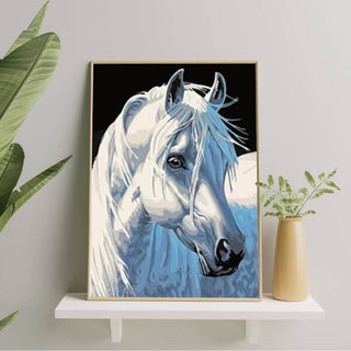 Beau cheval blanc en 2 versions - 13x18 à 40x53 cm - Kit de mosaïque Kit de broderie mosaïque 13 x 18 cm / Tête droite au naturel Brodeuses.com